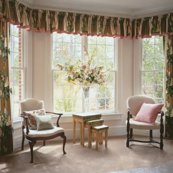 Bay windows around a dining nook